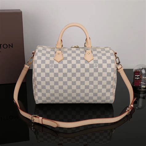 louis vuitton white speedy 30